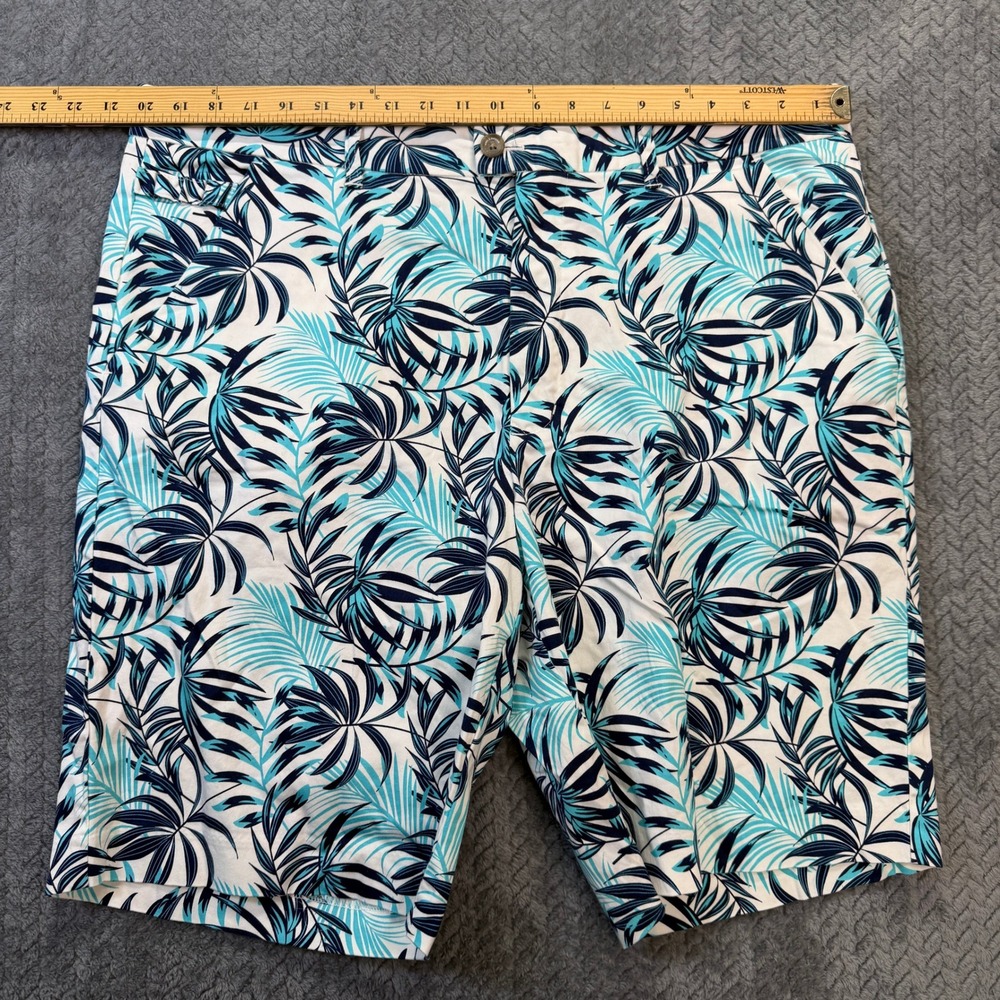 Royal & Awesome Golf Shorts Mens 42 White Blue Tropical Palm Leaf Print Stretch